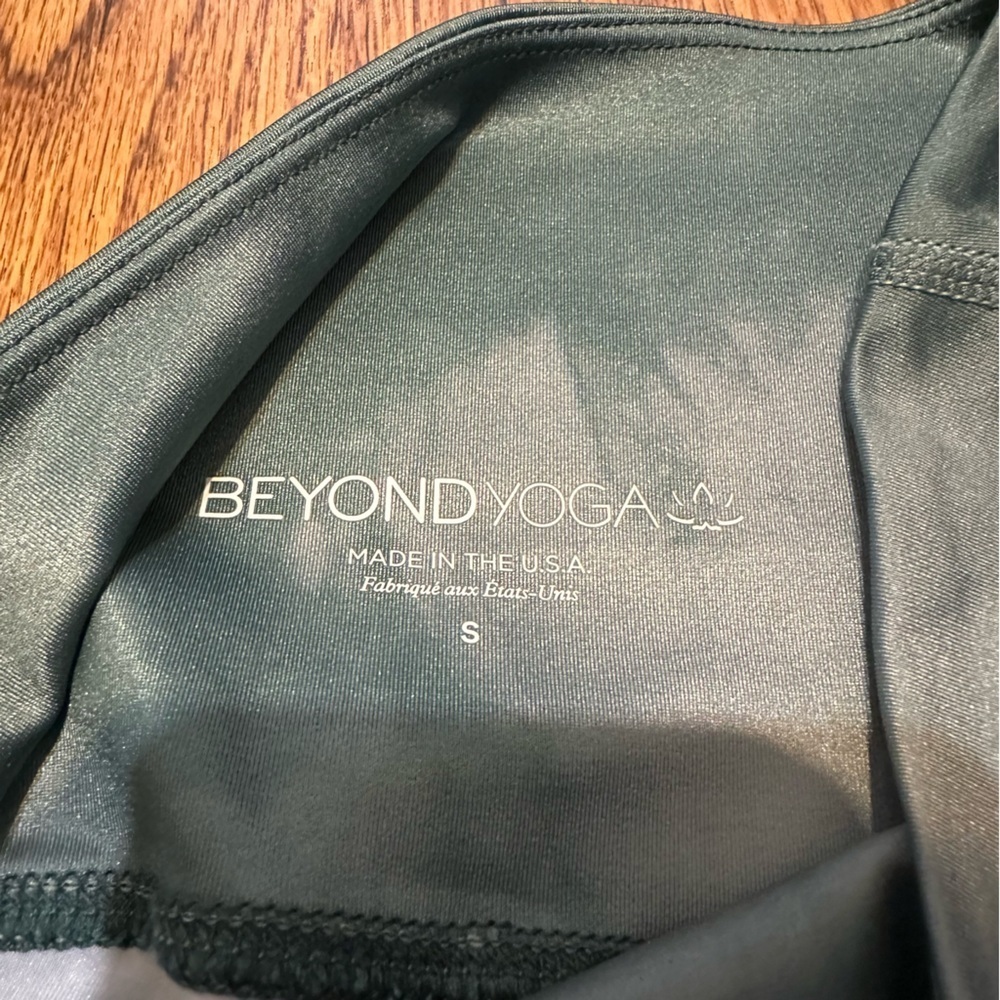 Beyond Yoga Green Tie Dye Leggings Size Small - Picture 6 of 9